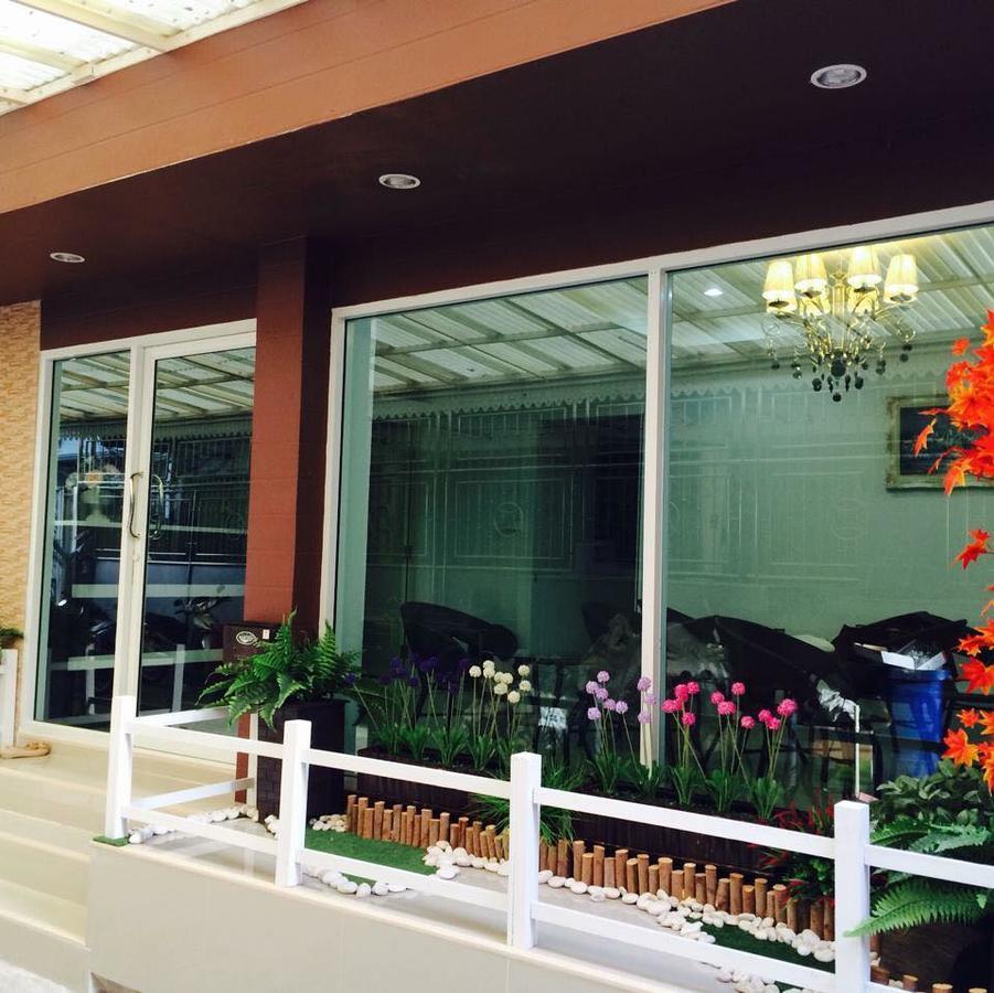 Bann Bunga Inn Bangkok Kültér fotó